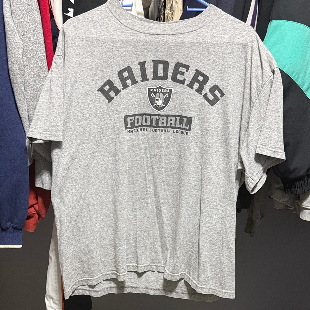 Vintage NFL Oakland Raiders Football T-Shirt